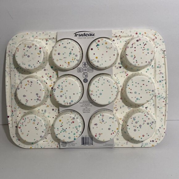 Silicone Cupcake Muffin Pan Tin Nonstick Baking Tray Dishwasher Safe BPA Free - Picture 4 of 9